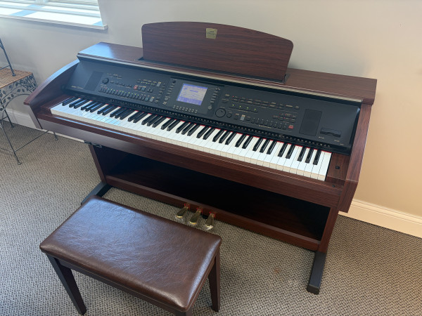 Yamaha CVP-303 Clavinova digital ensemble piano - Upright - Spinet Pianos
